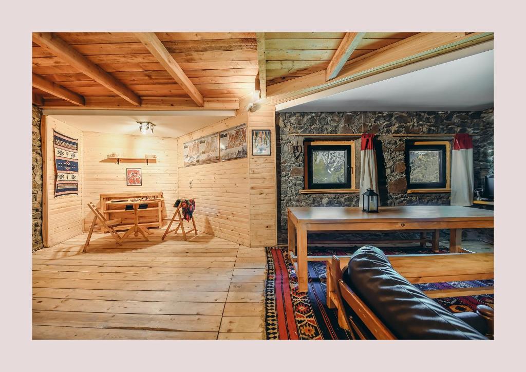 Kazbegi Hut room 2